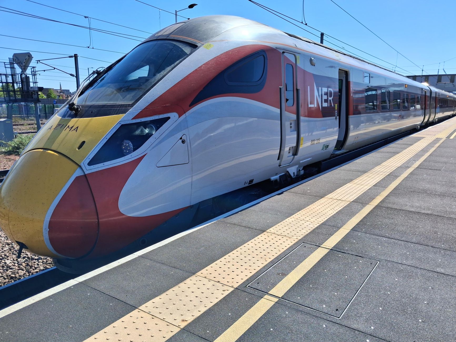 Edinburgh to London Family Rail Itinerary: 7 Days Without Overloading the Route destination view