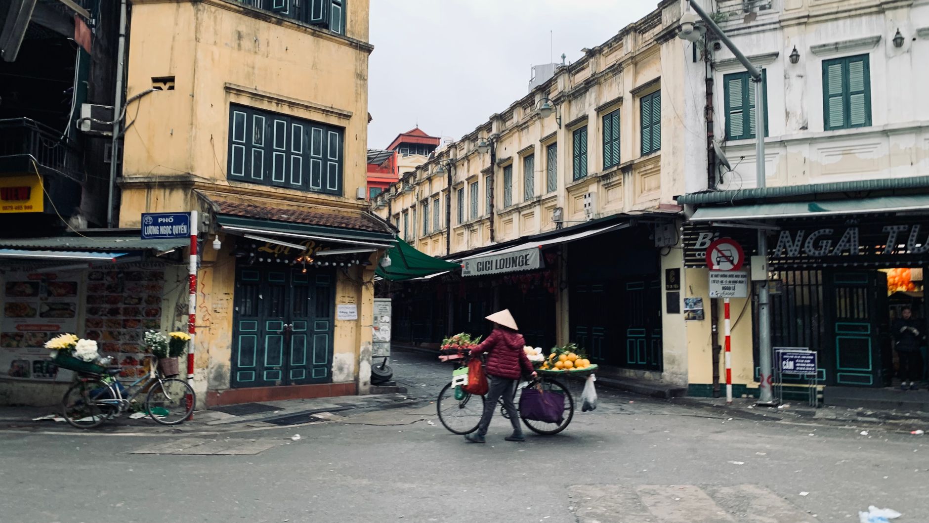 Hanoi · 7-day validated itinerary destination view