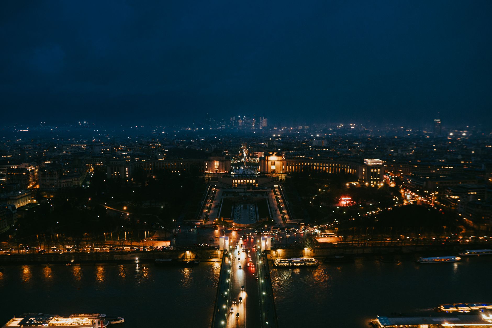 Paris · 7-day validated itinerary destination view